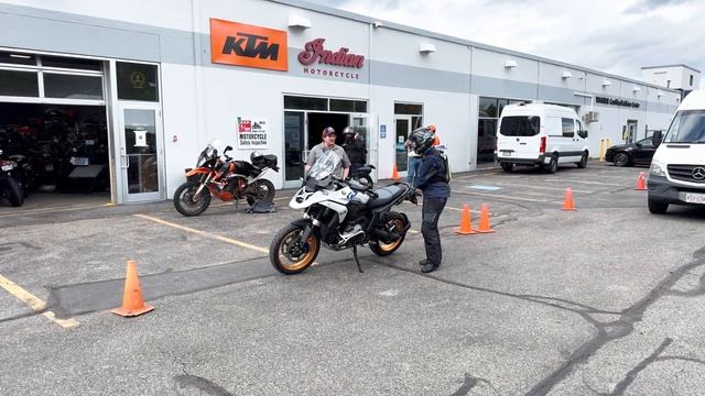 I bought a BMW R 1300 GS! смотреть онлайн