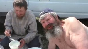 Обед на Рыжковском пруду.  18. 07. 2022