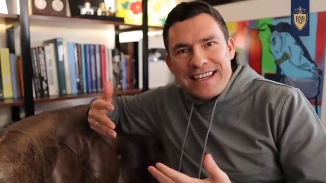 10 предметов одежды, которые женщины просто ОБОЖАЮТ на мужчинах смотреть онлайн