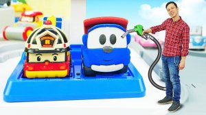 Грузовичок Лева в городе Брумс! Развивающие мультики для малышей про машинки Робокар Поли