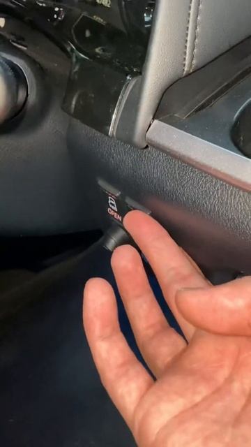 アルファードにスライドドアスイッチを増設してみた！ダイハツタントの純正スイッチを流用★空きスイッチホールに増設スイッチ★ смотреть онлайн