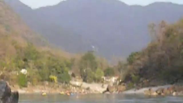 cliff jumping in rishikesh.AVI смотреть онлайн
