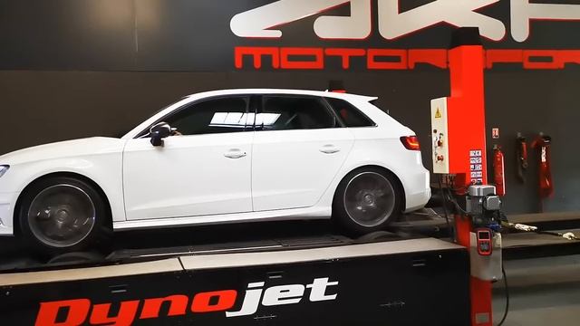 Reprogrammation flexfuel stage 1 Audi S3 8V 300 @ 382ch смотреть онлайн