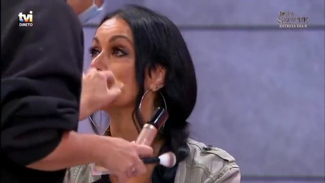 Rita Guerra recorda ameaças: «Um dia sais e levas com ácido na cara» | Goucha смотреть онлайн