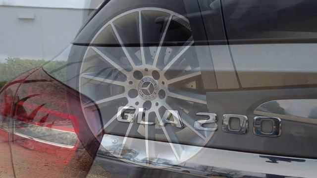 Mercedes-Benz GLA Class GLA200 AMG Line Edition Plus offered by Norman Motors, Dorset смотреть онлайн