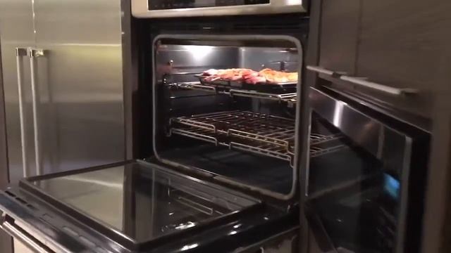 Жарим бараньи и свиные рёбрышки Пати в Америке