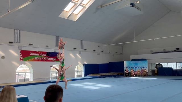 Тройка 11-16 ,  Куратова Софья - Науменко Ульяна - Проказина Вероника, Балансовое упражнение