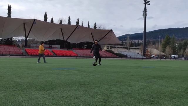 soccer family face off смотреть онлайн