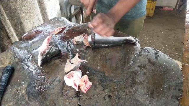 Ney Meen cutting ✂️ skills fish speed cutting|Ney fish in Coimbatore смотреть онлайн