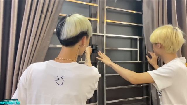 Đột Nhập Nhà Hùng Akira, Kelly, Buss Lúc 12H Đêm, Đức Mõm Phát Hiện Bí Mật Kinh Hoàng !!!