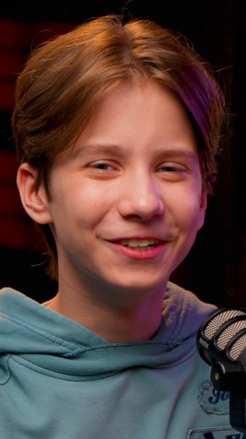 НОВОЕ ИЗМЕНЕНИЕ В КИНО: ПОЧЕМУ СКРИНЛАЙФ - ЭТО БОЛЬШЕ, ЧЕМ ТРЕНД? 😎 #новоевкино #популярное смотреть онлайн