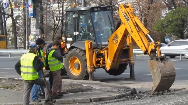 Экскаватор-погрузчик. Backhoe Loader JCB. Спецтехника. Дорожные работы.
