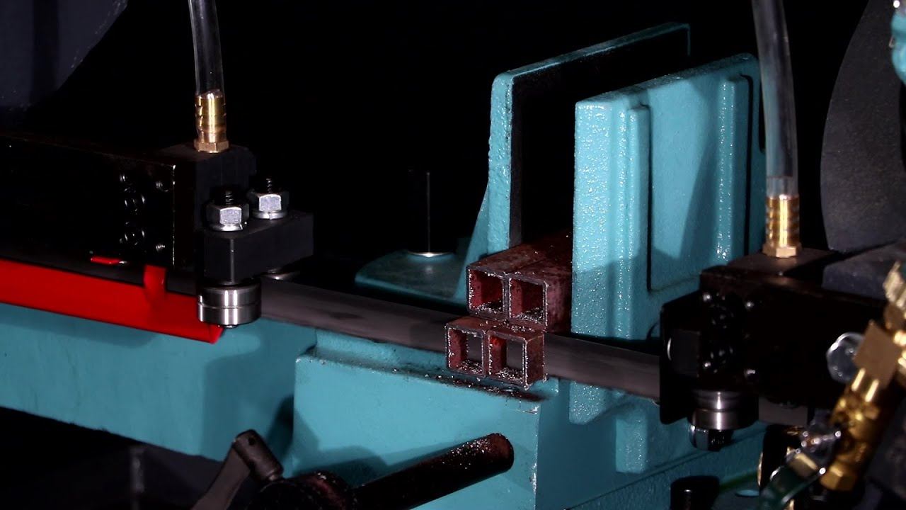 Ленточнопильный станок AURA LM-200U