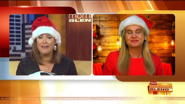 It's Christmas in July with Skincare For Your Zip Code смотреть онлайн
