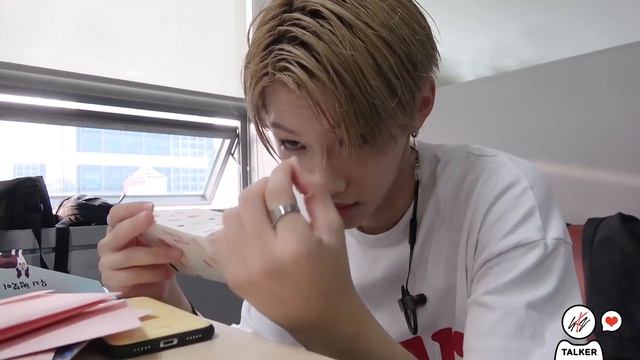 [Stray Kids : SKZ-TALKER(슼즈토커)] Ep.15 смотреть онлайн