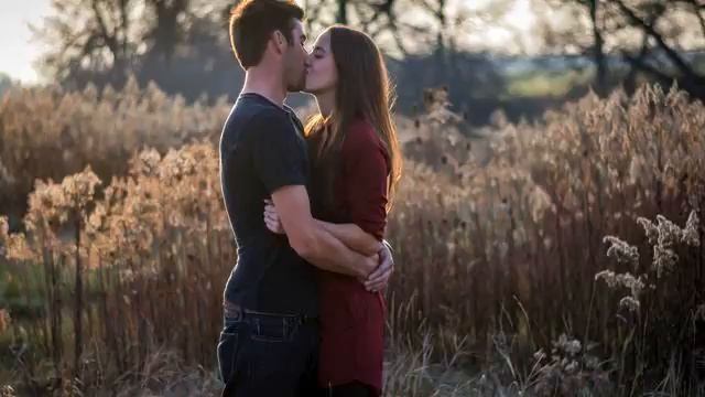 Лучший поп хит . Новинка просто отпад! Мурашки по коже! смотреть онлайн