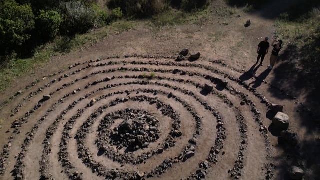 DJI Mini 3 Pro - Manual Flight 1 @ Bronson Caves смотреть онлайн
