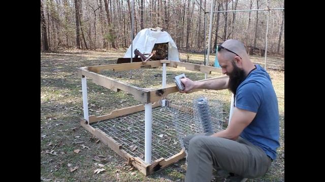 Pallet Homestead Animal Grazing Tractor смотреть онлайн