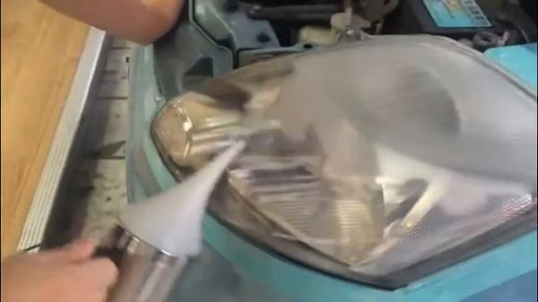 HEADLAMP REPAIR TOOL