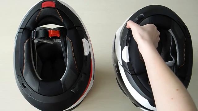 SCHUBERTH tutorial: How to pair your SC1 communication system смотреть онлайн