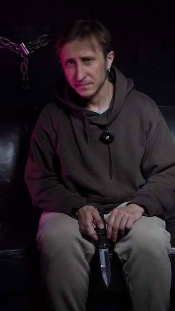 КАК ВЫВЕСТИ ИЗ СЕБЯ ЛЮБИТЕЛЯ НОЖЕЙ? (КАК ПОДЖЕЧЬ Ж НОЖЕМАНУ?) смотреть онлайн