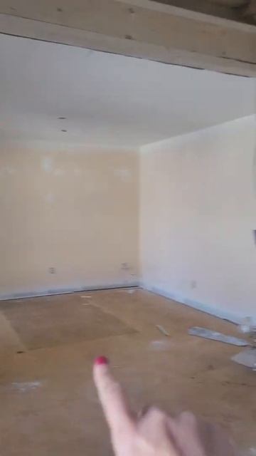 This 1970's Time Warp Renovation Episode 4 смотреть онлайн