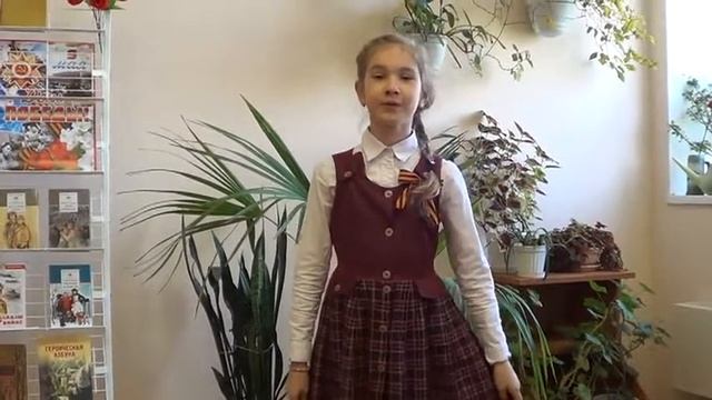 А. Сурков «Что дарит нам природа»