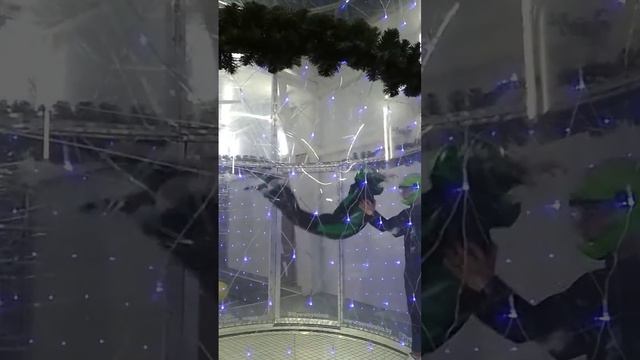 Летаю в аэротрубе на моё день рождение!!! Fly Away. смотреть онлайн