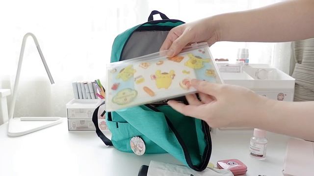 What's in my bag เปิดกระเป๋า พกอะไรบ้าง | กระเป๋าเป้ Xiaomi Mi mini backpack 10L ใส่ iPad air 3 ได้ смотреть онлайн