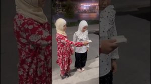 18+ KATTALAR KO'RSIN. 12 YOSH QIZNI NIMA QILGANINI KO'RING. ILTIMOS TARQATING.