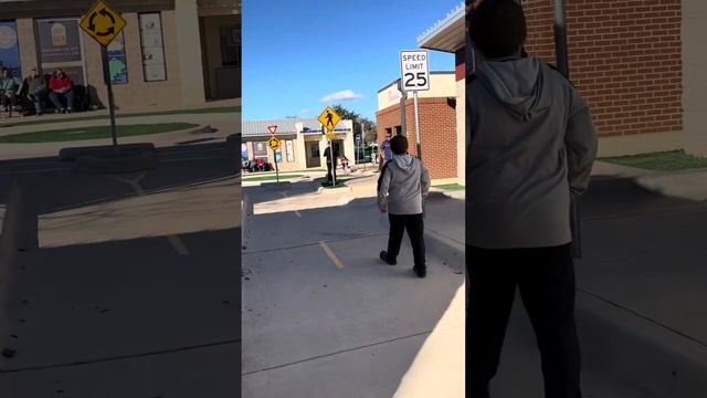 Детский парк 🇺🇸 смотреть онлайн