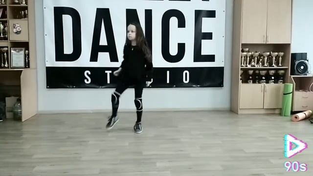 Yakunina Varvara "Street Dance Studio" смотреть онлайн