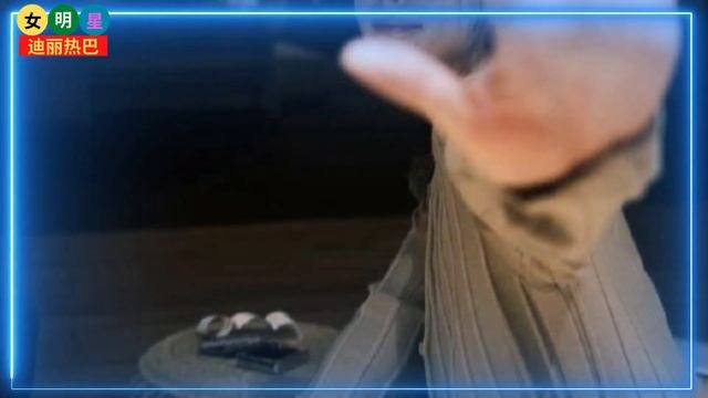 #秦岚 官宣 #迪丽热巴 是下一季花少导演，令粉丝们感到兴奋，期待！【女明星迪丽热巴】 смотреть онлайн