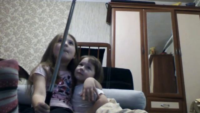 Как пользоваться селфи-палкой 😀 смотреть онлайн