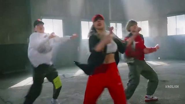 Martik C feat MC Zali   Пандамия  ЕвТюХиН Mash Up