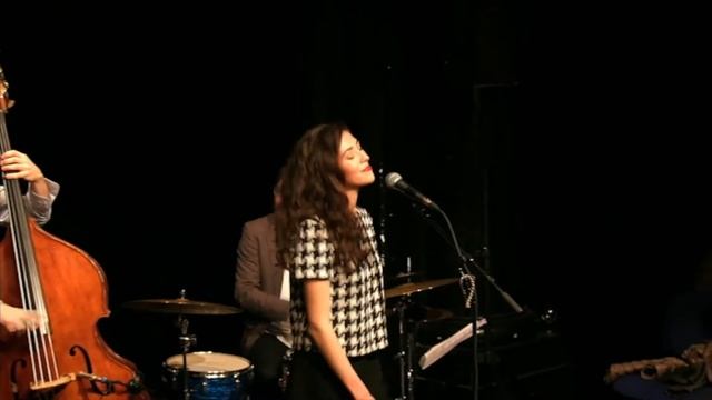 LAURA KIPP & Jens Loh Trio live TEASER смотреть онлайн