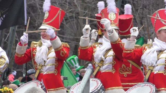 Ансамбль барабанщиц "Москвички" - Выступление на Параде Святого Патрика в Сокольниках 18.03.2017 смотреть онлайн