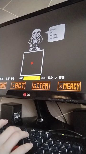 Я действительно играл в undertale! А вы так можете? смотреть онлайн