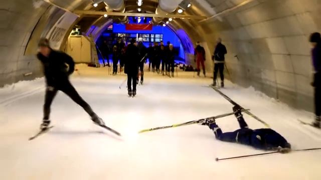 Gustav VS Honk смотреть онлайн
