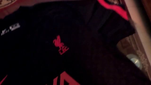 My new season Jersey collection of my team Liverpool FC. смотреть онлайн