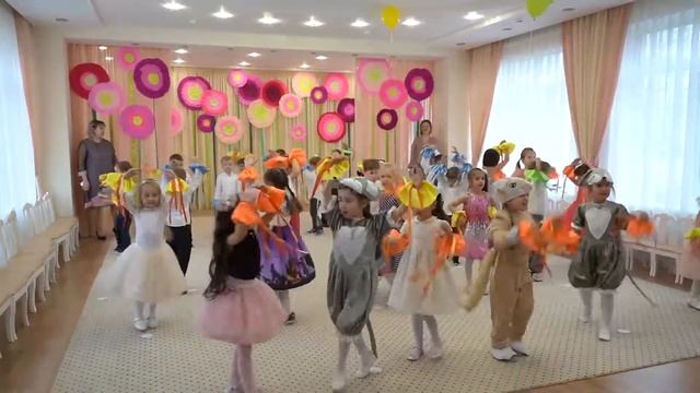 Утренник 8 марта смотреть онлайн