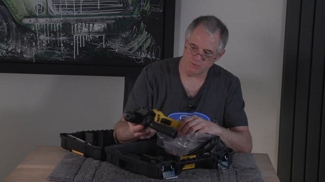 Dewalt Unboxing Hammer Drill D25033K SDS Plus 3 Mode | What do you get for the money 2022 смотреть онлайн