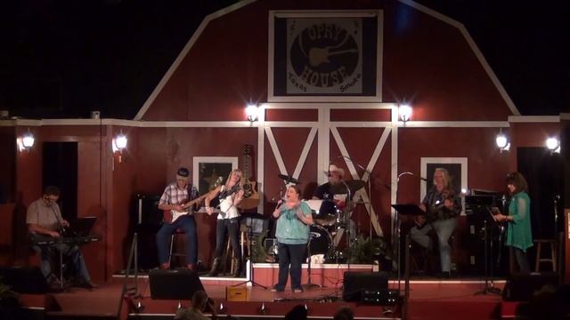 Melissa Evans Sings Sweet Dreams At The Gladewater Opry 8 16 14