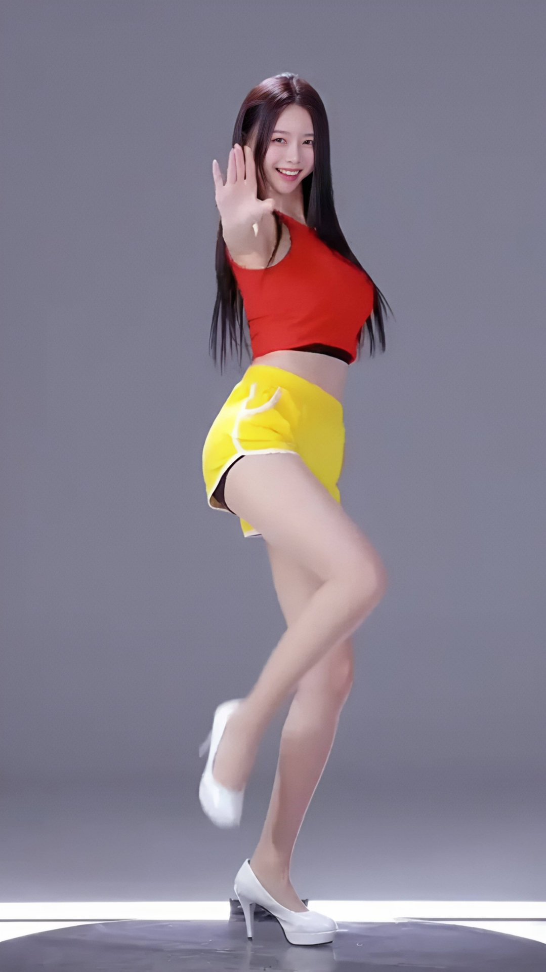 Потанцуем🥰/Танец девушки💐 смотреть онлайн