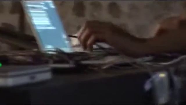 Un-drum / Strategies Of Surviving Noise 1/1