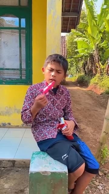 beli kotak mainan berhadiah #diy #kreatif #viral #art #craft смотреть онлайн