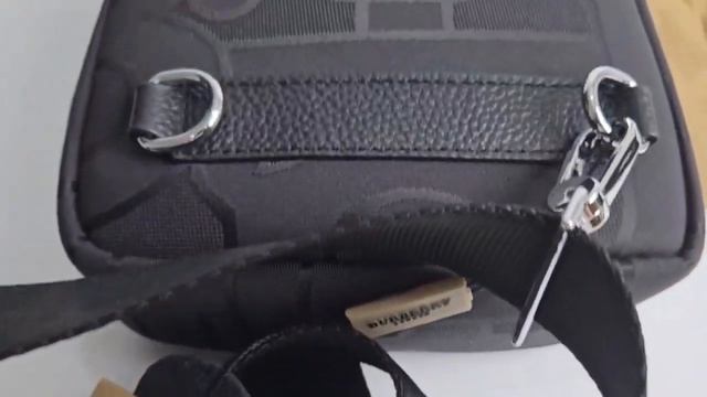 Мужская сумка-слинг burberry смотреть онлайн