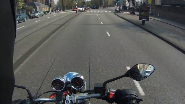 Pedestrian vs Maserati Ghibli - Daily Bits episode #13 смотреть онлайн