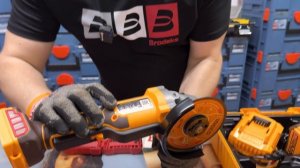 Аккумуляторный инструмент INGCO