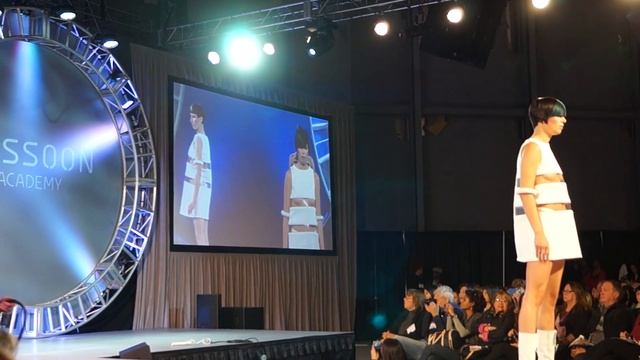 Vidal Sassoon at IBS NY 2013 смотреть онлайн